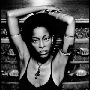 ERYKAH BADU