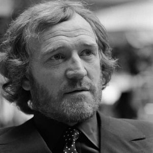 RICHARD HARRIS